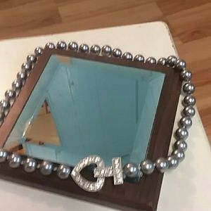 Metallic blue pearl and rhinestone heart clasp 💙